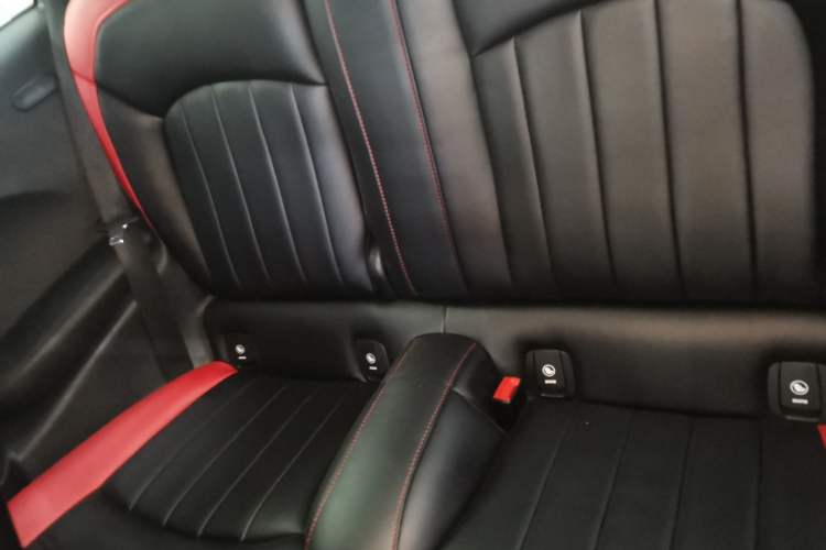 Used MINI MINI 2018 1.5T COOPER Classic Edition