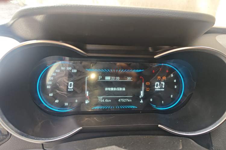 Used JETOUR X70M 2020 Revised Version 1.5T DCT Companion Edition 6 Seats
