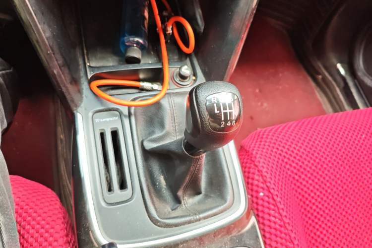 Used GAC Trumpchi GS4 2018 235T Manual Two-Wheel Drive Elite Edition Gear Lever