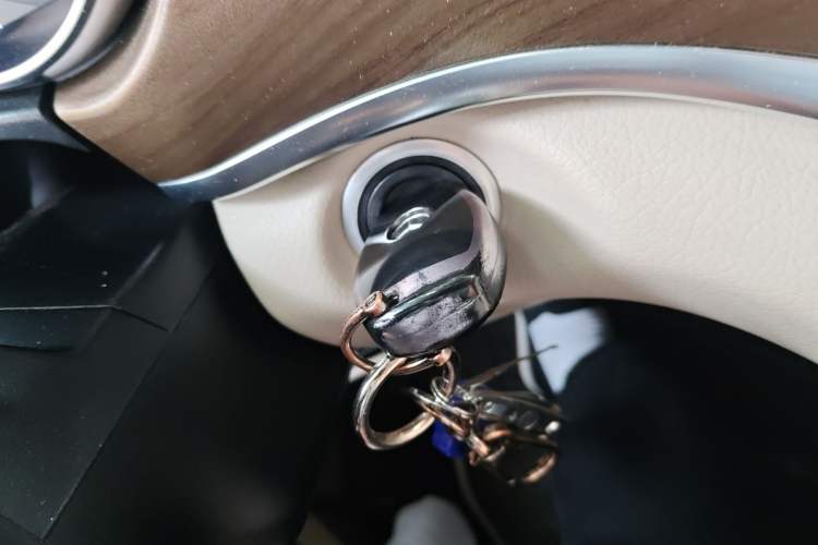 Used Mercedes-Benz V-Class 2022 V 260 L Long Wheelbase Prestige Edition