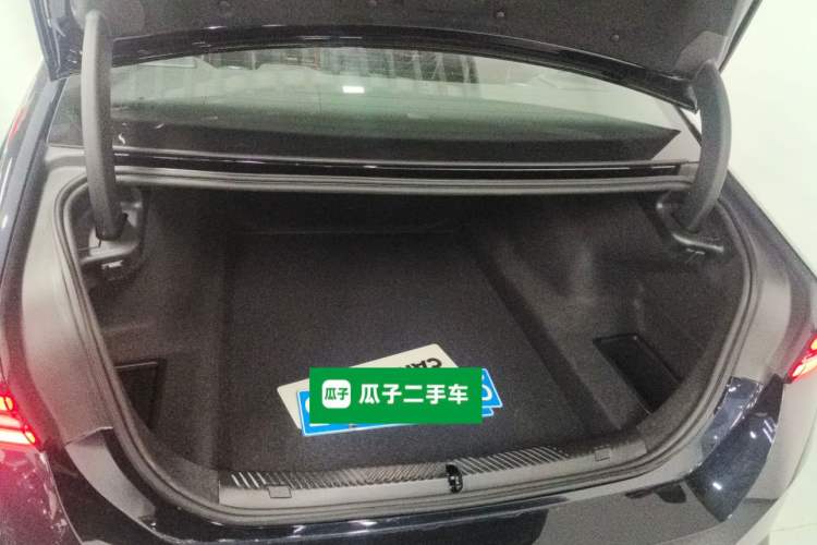 Used BMW 5 Series 2025 530Li Luxury Edition M Sport Package
