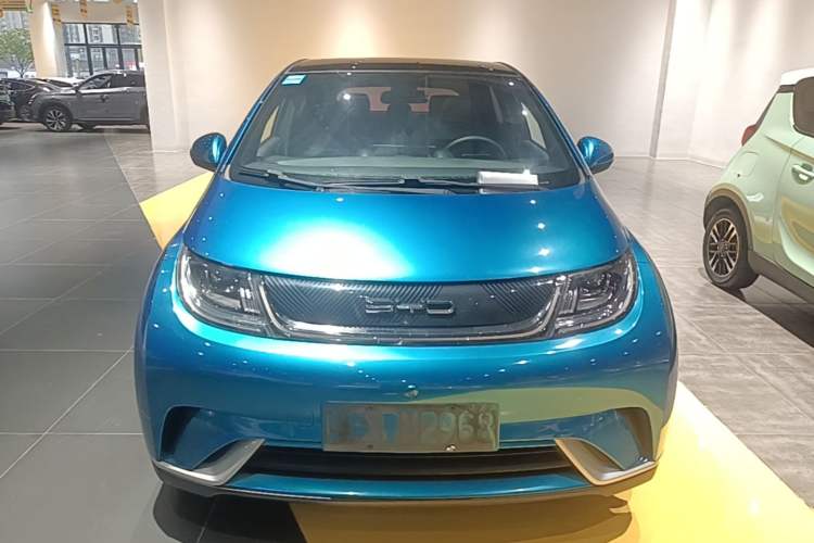 Used BYD Dolphin 2021 405 km Fashion Edition
