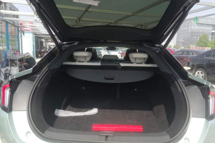 Used ARCFOX Alpha S 2021 603H Trunk