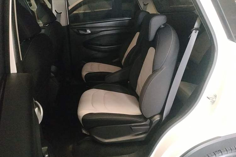 Used Wuling Hongguang S3 2018 1.5L Manual Standard Version China V Standard
