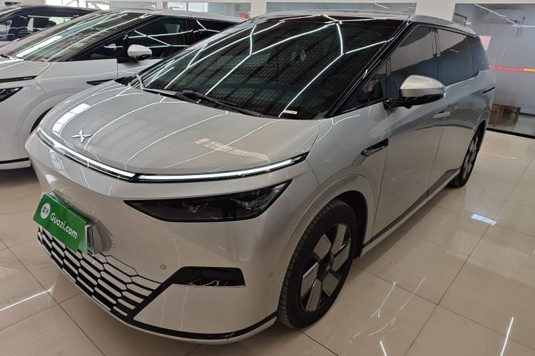 Used XPeng X9 2024 640 All-Wheel Drive High-Performance Max