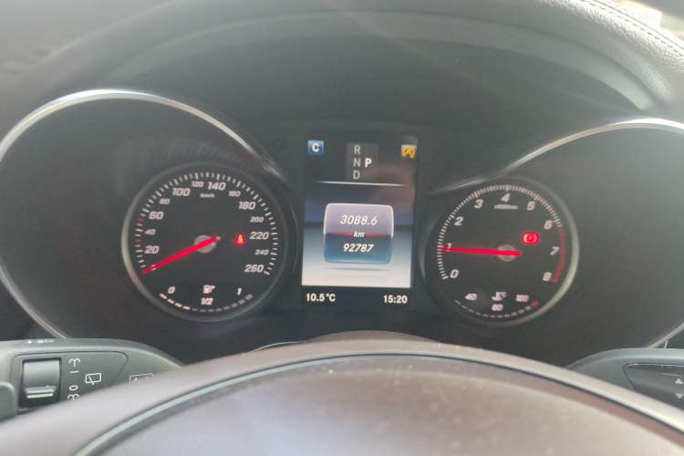 Used Mercedes-Benz GLC 2017 GLC 260 4MATIC Dynamic Edition
