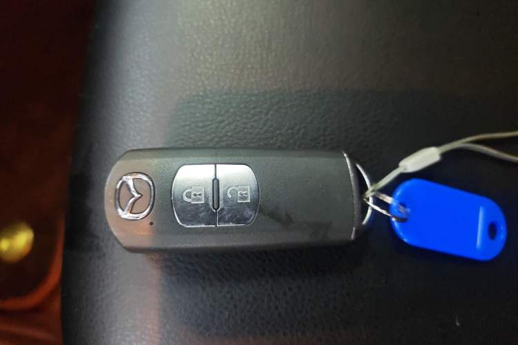 Used Mazda CX-4 2018 2.0L Automatic Two-Wheel Drive Blue Sky Exploration Version China V Standard
