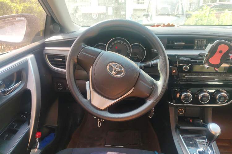 Used Toyota Corolla 2014 1.6L CVT GL
