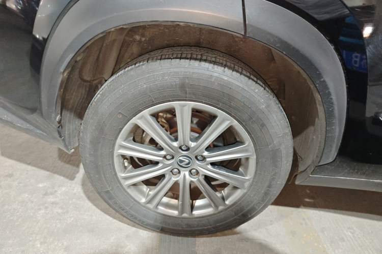 Used Lexus NX 2017 200 Front-Wheel-Drive X-Trail SE Edition
