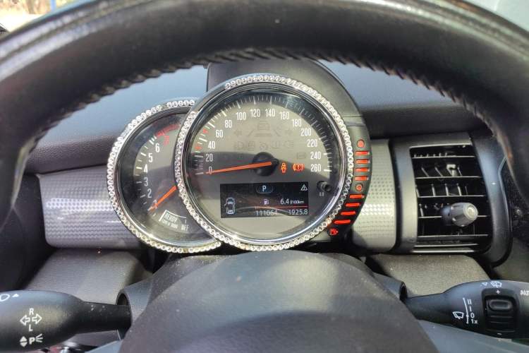 Used MINI 2015 1.5T COOPER Excitement Five-Door Edition
