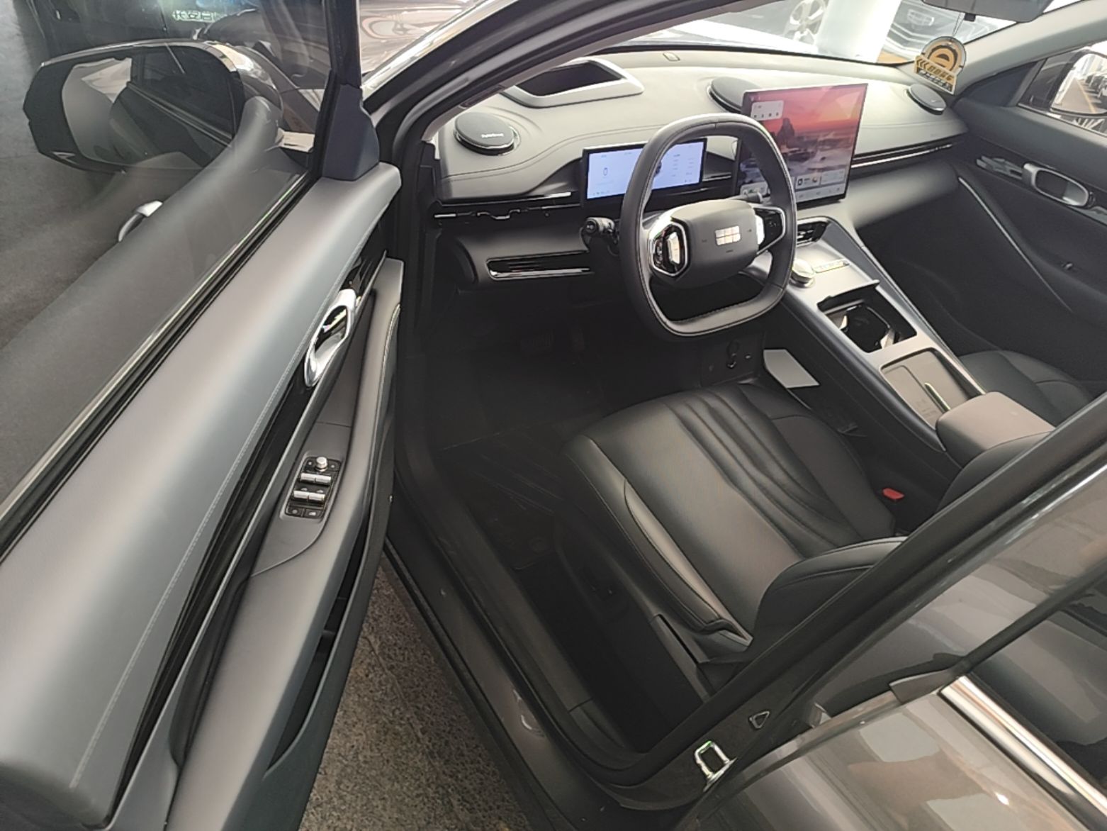 Geely Galaxy E5 2026 Model 610km Exploration+ Edition — снимка 18