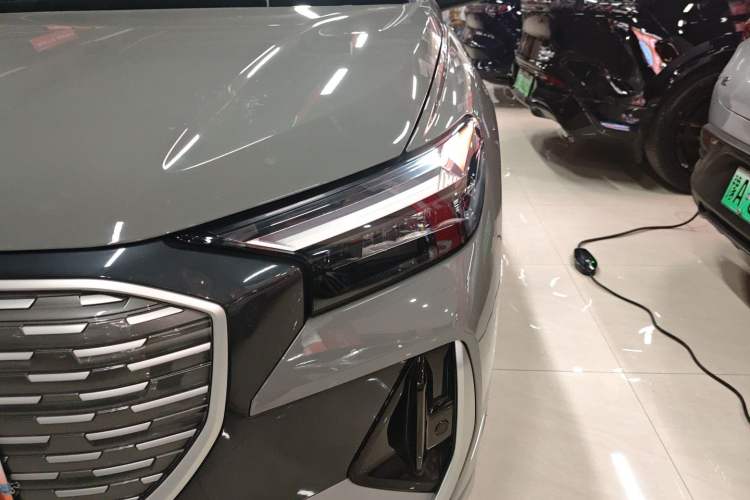 Used Audi Q4 e-tron 2024 40 e-tron Adventure Edition Left Front Headlight