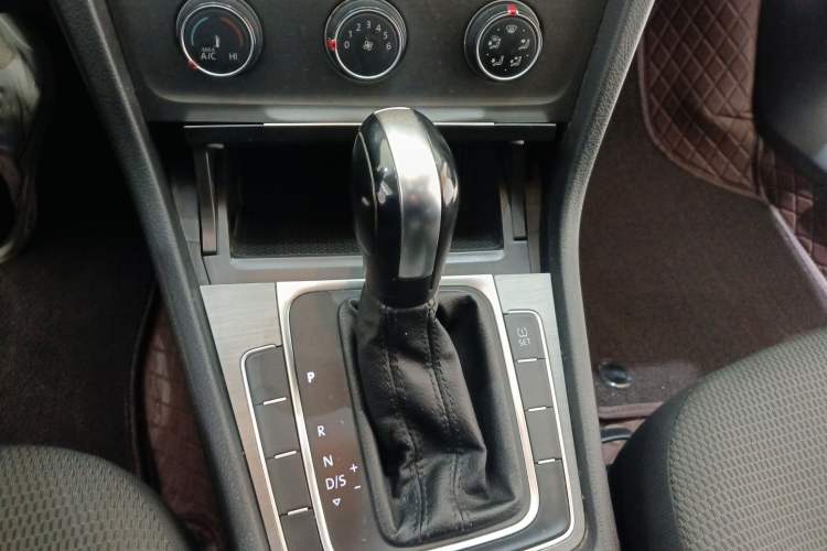 Used Volkswagen Golf 2014 1.6L Automatic Comfort Model