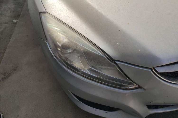 Used Haima M6 2015 1.5T Manual Luxury Model Right Front Headlight