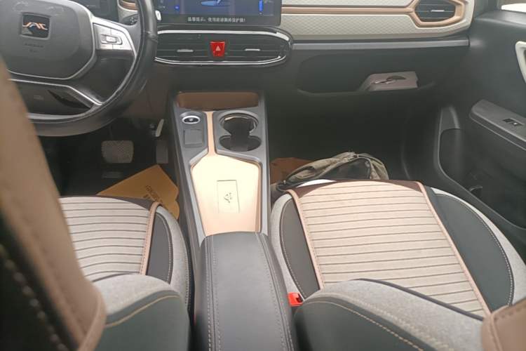 Used JAC Yiwei E10X 2024 Charming Edition 301km Lite