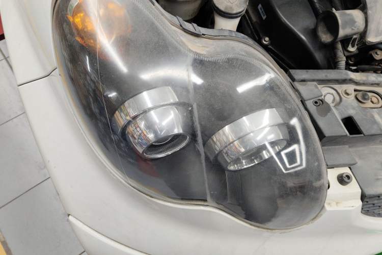 Used BYD F0 2012 1.0L XuanKu Trim
