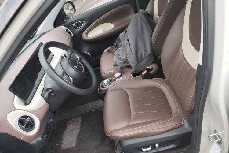 Used Wuling Bingo 2023 410 km Lingxi Deluxe Edition
