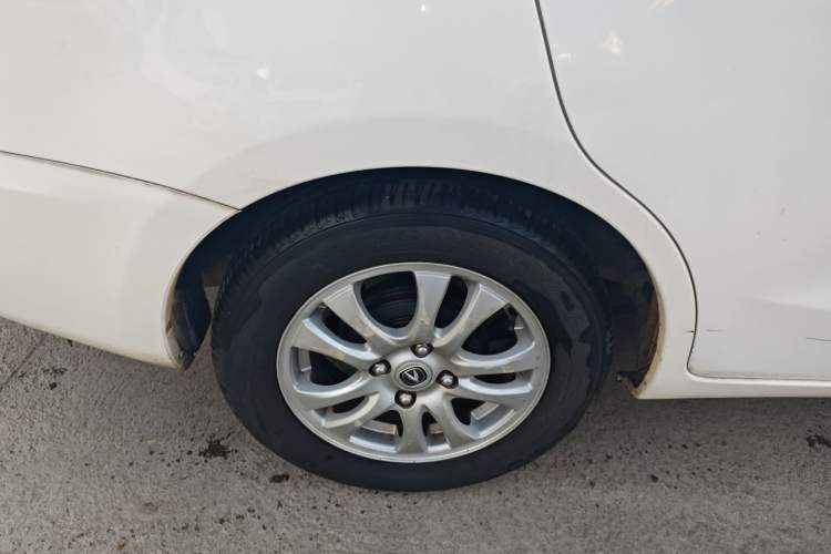 Used Changan Alsvin V3 2015 1.4L Manual Warm-Hearted Model China V Standard
