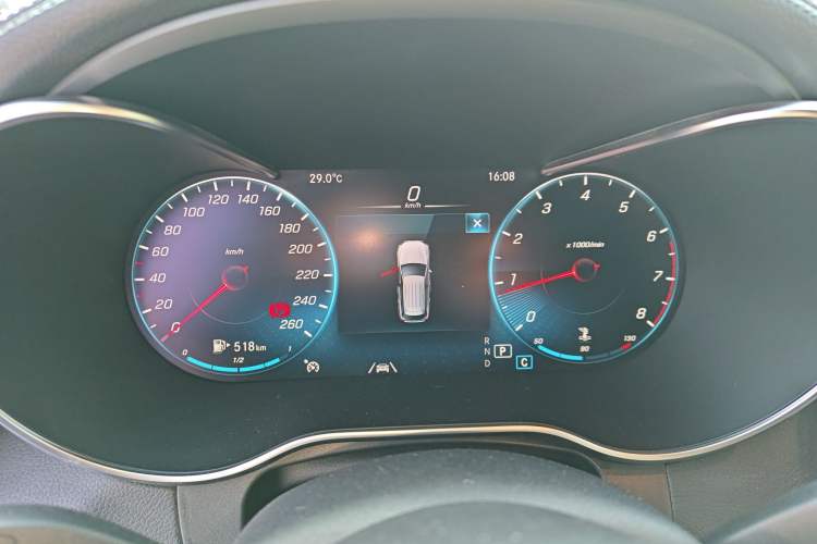 Used Mercedes-Benz GLC 2021 GLC 300 L 4MATIC Dynamic Model
