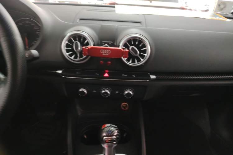 Used Audi A3 2016 Limousine 35 TFSI Prestige Edition
