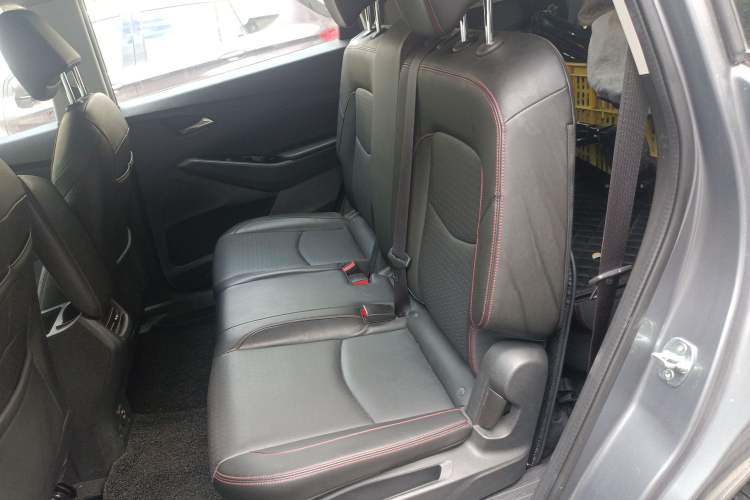 Used Chevrolet Orlando 2018 Redline 530T Automatic Zhaoxiang Edition (5+2 Seating) – China V Standard
