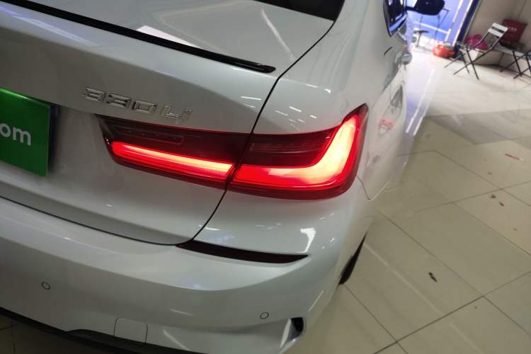 Used BMW 3 Series 2020 330Li xDrive M Sport Night Edition Right Rear Taillight