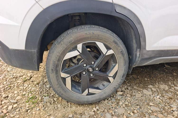 Used Hyundai ix25 2020 1.5L CVT GLS Smart Model
