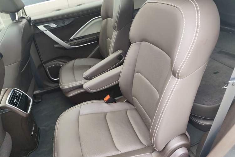 Used Geely Auto Jiajie 2021 1.8TD DCT Luxury Model
