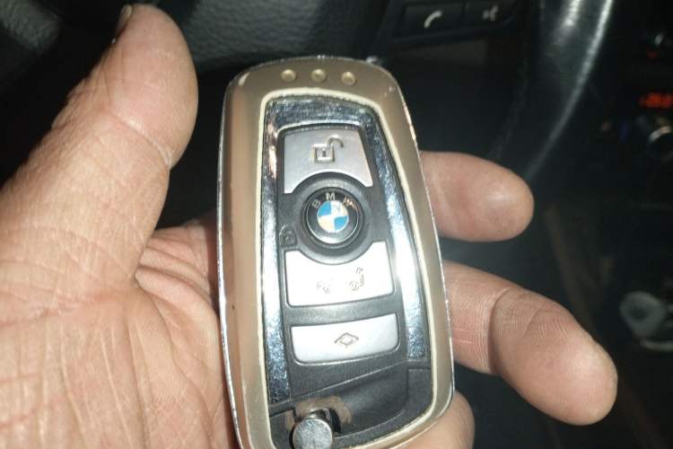 Used BMW 5 Series 2014 525Li Luxury Design Package
