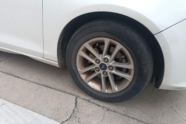 Used Ford Escort 2019 Revised 1.5L Automatic ZhiXiang Version (Tire Pressure Monitoring) China VI Standard
