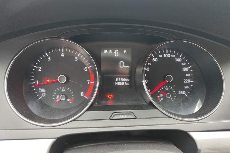 Used Volkswagen Lamando 2015 230TSI DSG Fashion Edition
