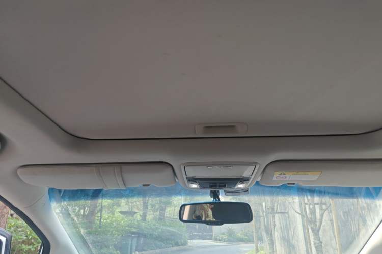 Used Honda Elysion 2016 2.4L Luxury Edition
