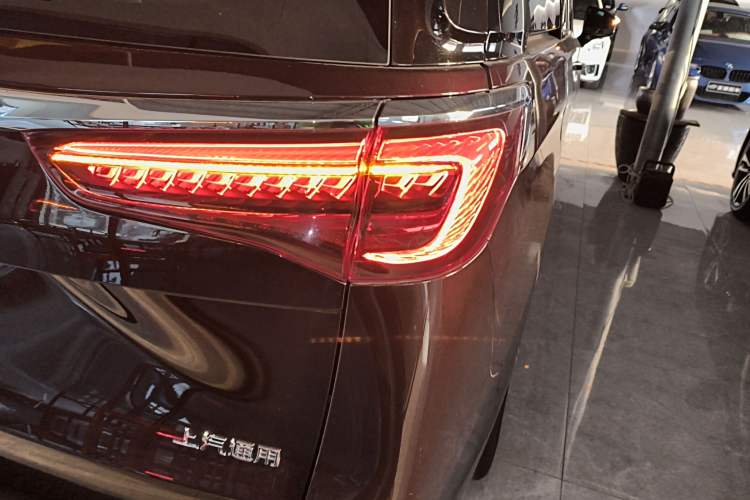 Used Buick GL8 2020 Avenir Avia Six-Seat Deluxe Edition
