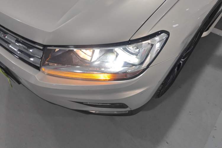 Used Volkswagen Tiguan L 2017 330TSI Automatic Two-Wheel Drive Luxury Edition
