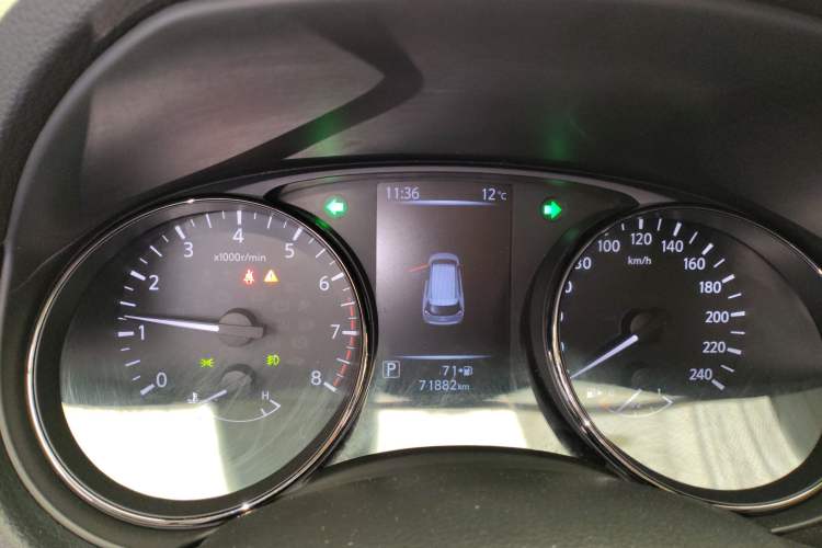 Used Nissan X-Trail 2019 2.5L CVT Smart Connect Leading Edition 4WD Instrument Cluster