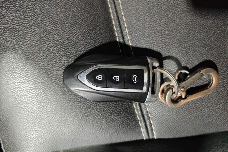 Used Zotye T300 2017 1.5T CVT Luxury Model
