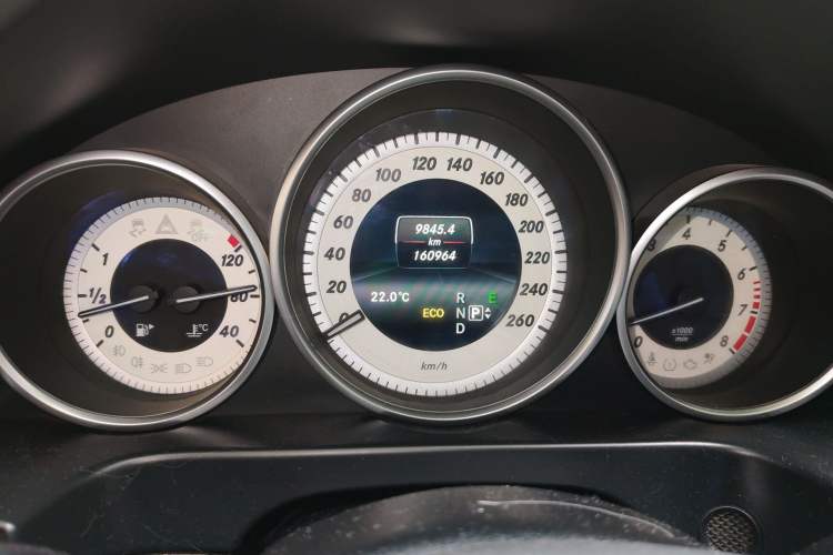 Used Mercedes-Benz E-Class 2015 E 200 L Sport Edition