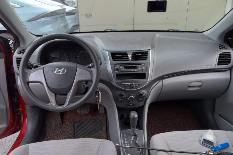 Used Hyundai Verna (older generation) 2014 1.4L Automatic Fashion GS Model