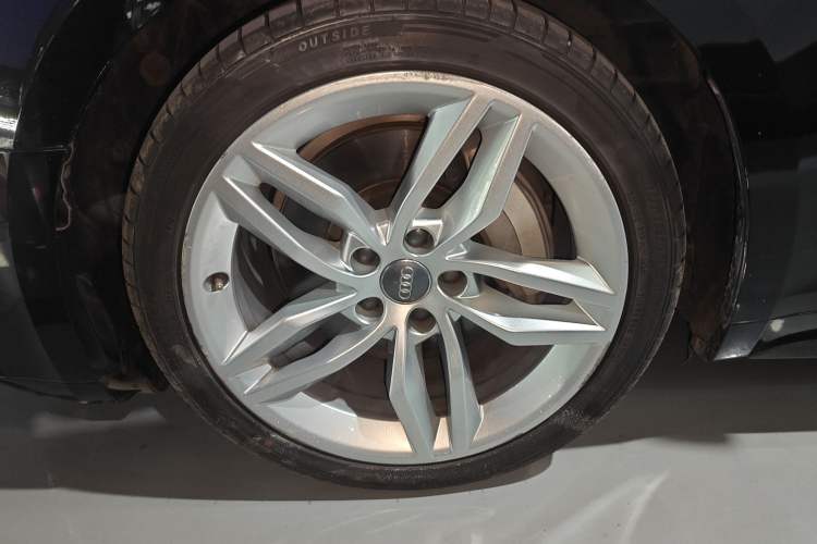 Used Audi A5 2017 Sportback 45 TFSI Fashion Model