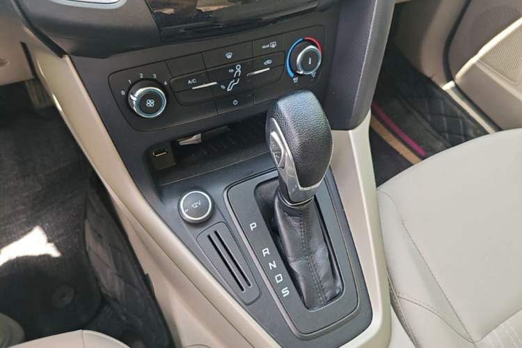 Used Ford Focus 2017 Sedan 1.6L Automatic Comfort Plus SmartDrive Edition
