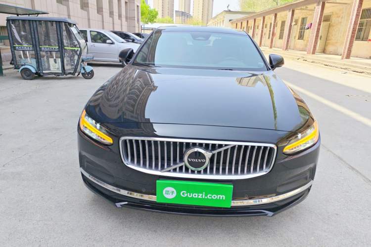 Used Volvo S90 2024 B5 Zhiyi Luxury Edition