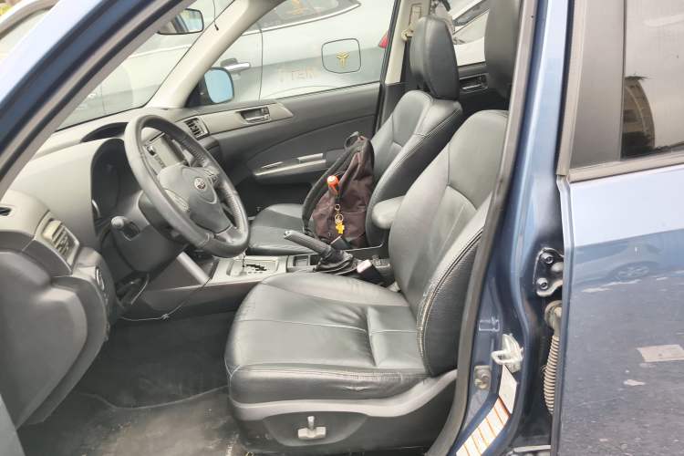 Used Subaru Forester  Left Front Seat
