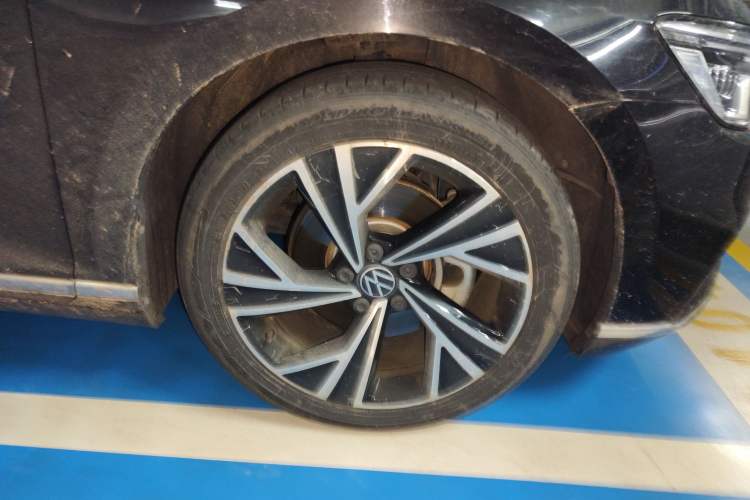 Used Volkswagen Magotan 2021 330TSI DSG 30th Anniversary Edition
