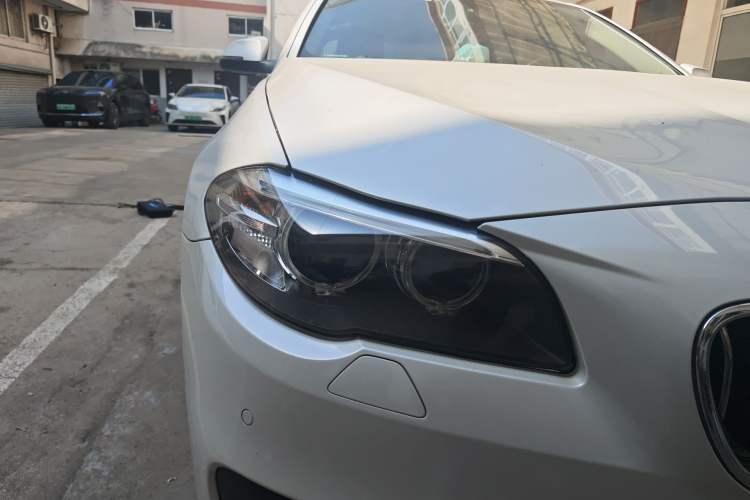Used BMW 5 Series 2017 520Li Elegant Edition Right Front Headlight