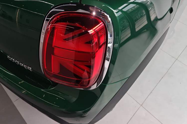 Used MINI 2022 Updated 1.5T COOPER Artist