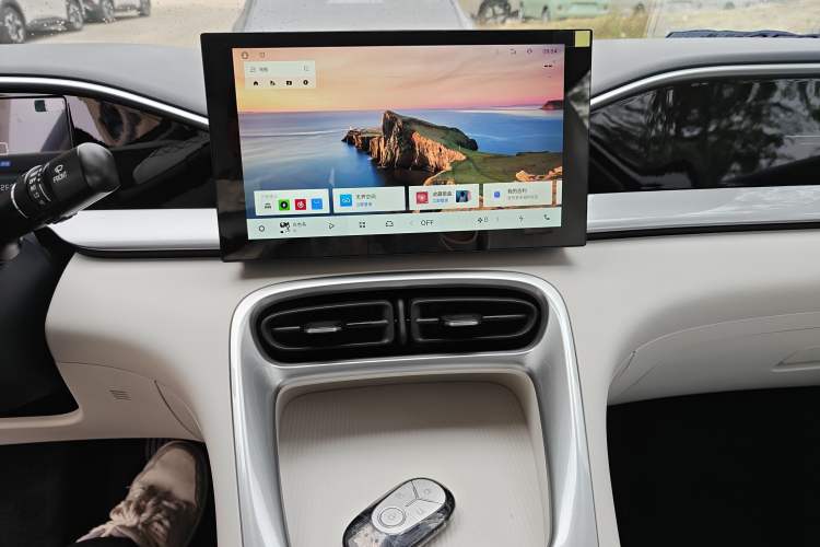 Used Geely Galaxy Geome 2026 Model 310km Youth Edition
