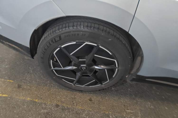 Used Hyptec HT 2023 670 Rear-Drive Ultra-High-Voltage NDA Version
