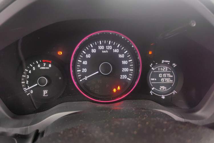 Used Honda Vezel 2015 1.5L CVT two-wheel drive Comfort trim Instrument Cluster