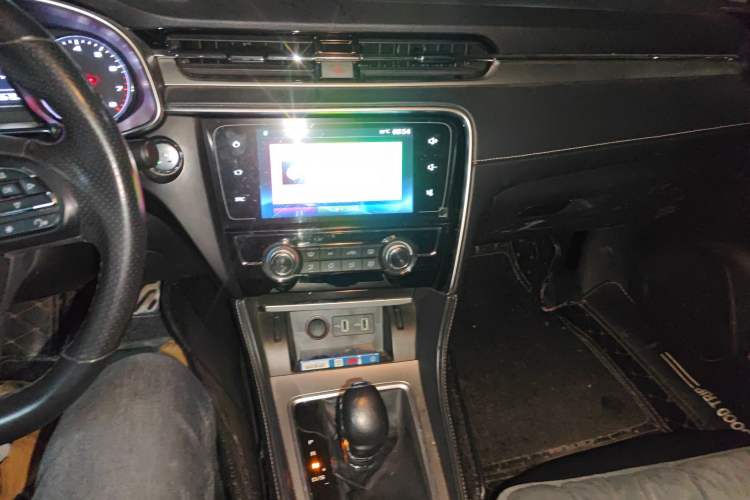 Used MG 6 2017 20T Automatic Luxury Smart Connect Version China V Standard