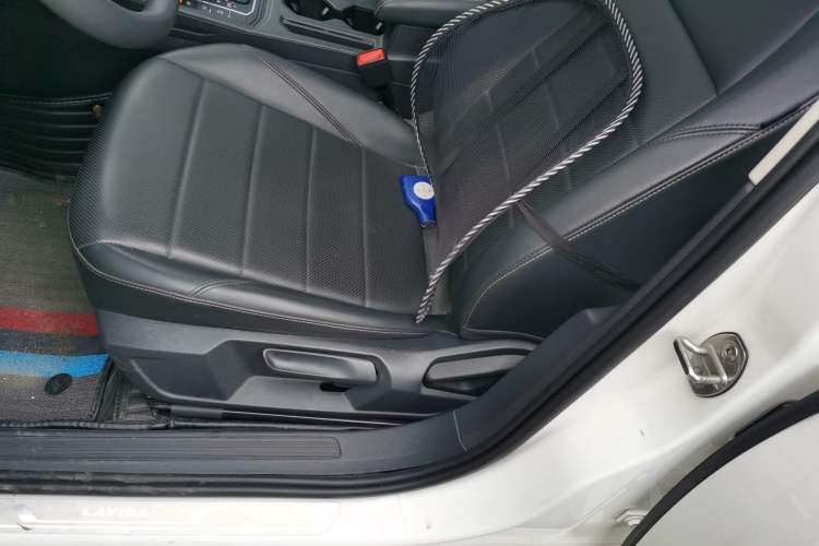 Used Volkswagen Lavida 2019 1.5L Automatic Comfort Edition China VI Standard
